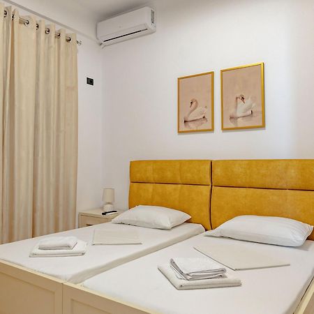 Sunny Apts Sarandë Exteriör bild