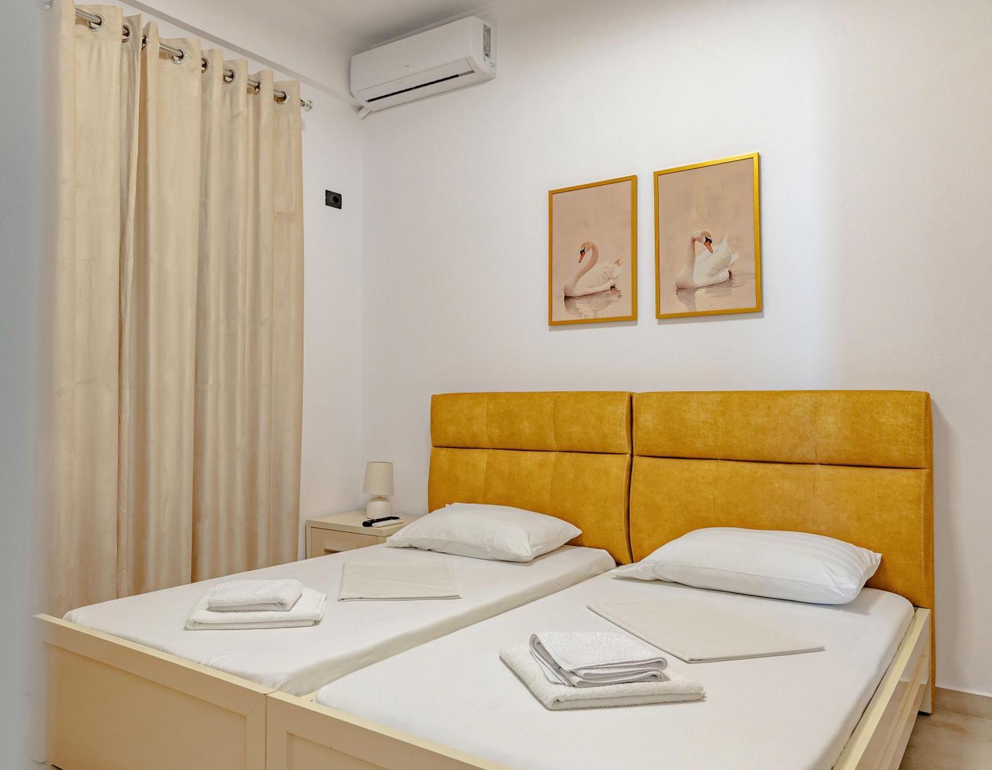 Sunny Apts Sarandë Exteriör bild