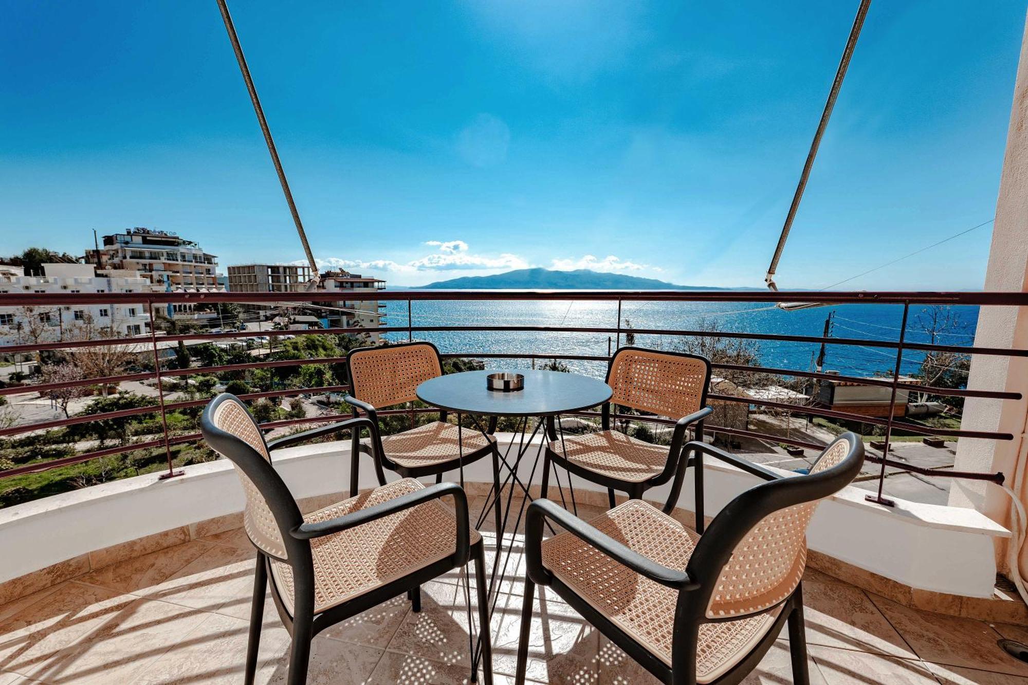 Sunny Apts Sarandë Exteriör bild